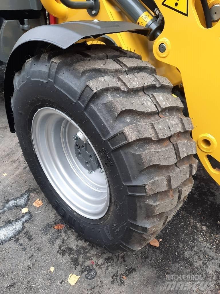 Wacker Neuson WL 38 Kolesové nakladače