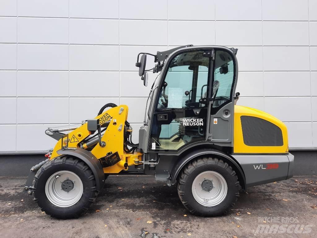 Wacker Neuson WL 38 Kolesové nakladače