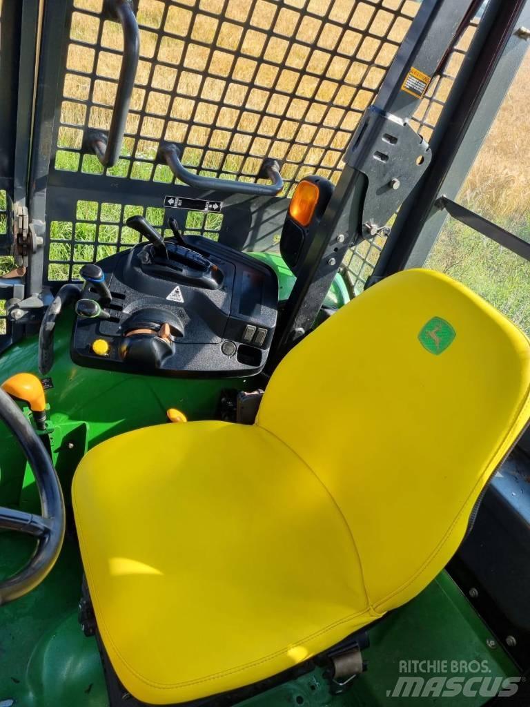 John Deere 5100 M Lesné traktory