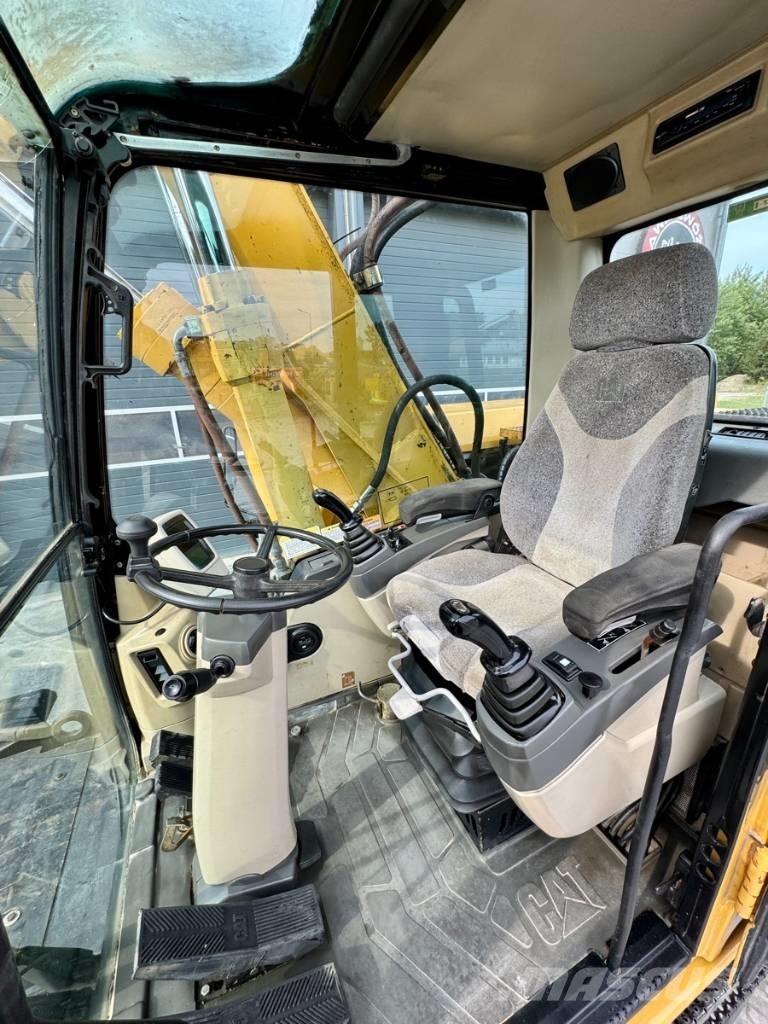 CAT M 318 C Kolesové rýpadlá