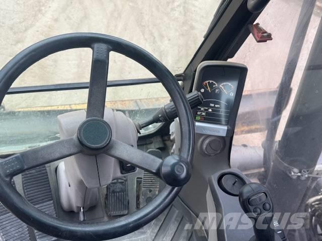 Volvo EW 140 C Kolesové rýpadlá