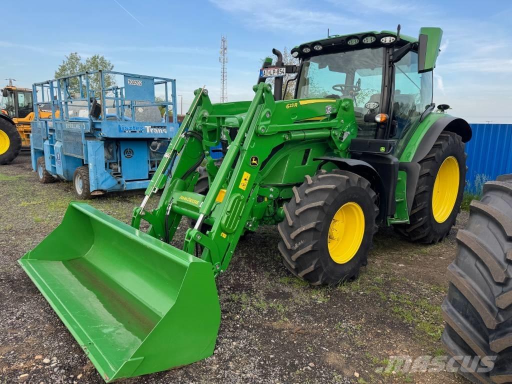  Jhon Deere 6R110 Traktory