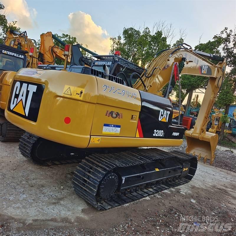CAT 320 D Pásové rýpadlá