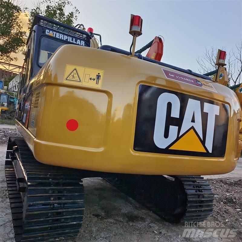 CAT 320 D Pásové rýpadlá