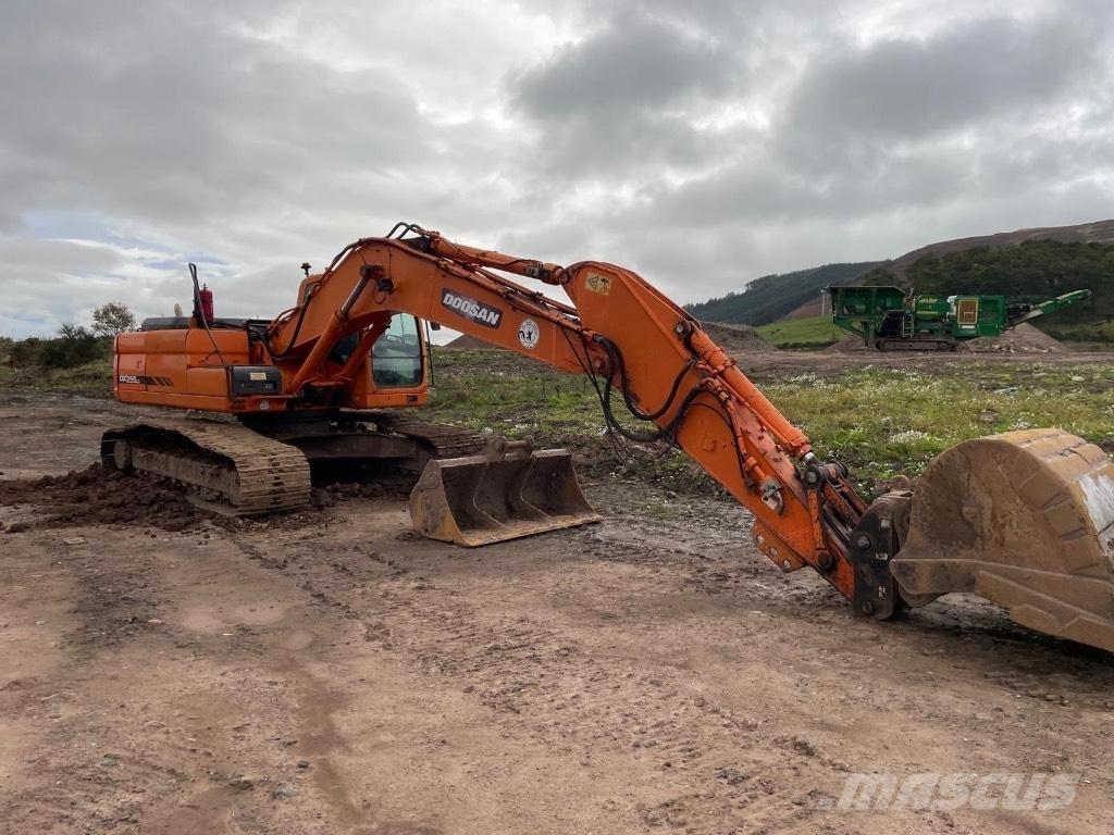 Doosan DX 255 LC Pásové rýpadlá
