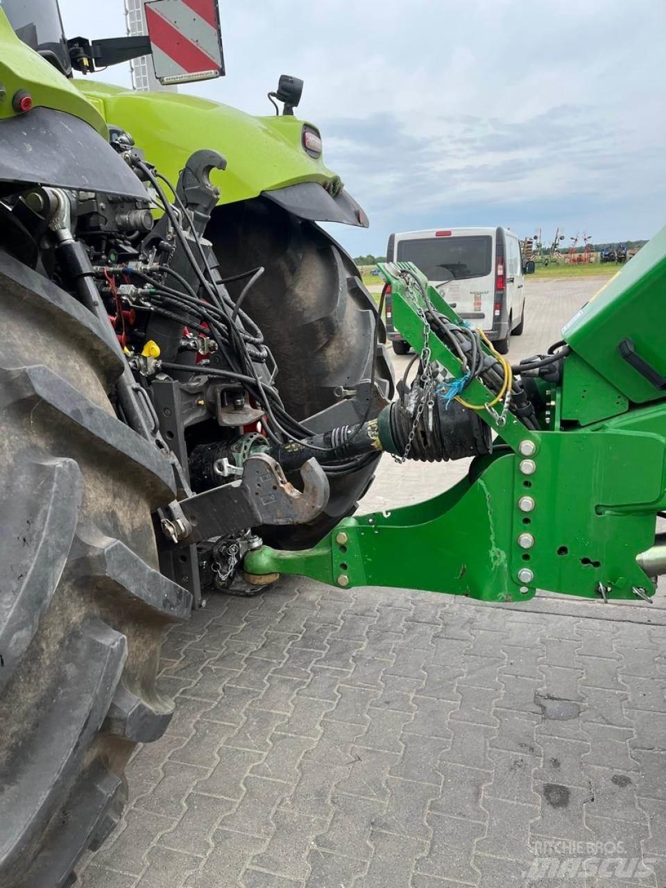 John Deere 1424 C Lisy na hranaté balíky