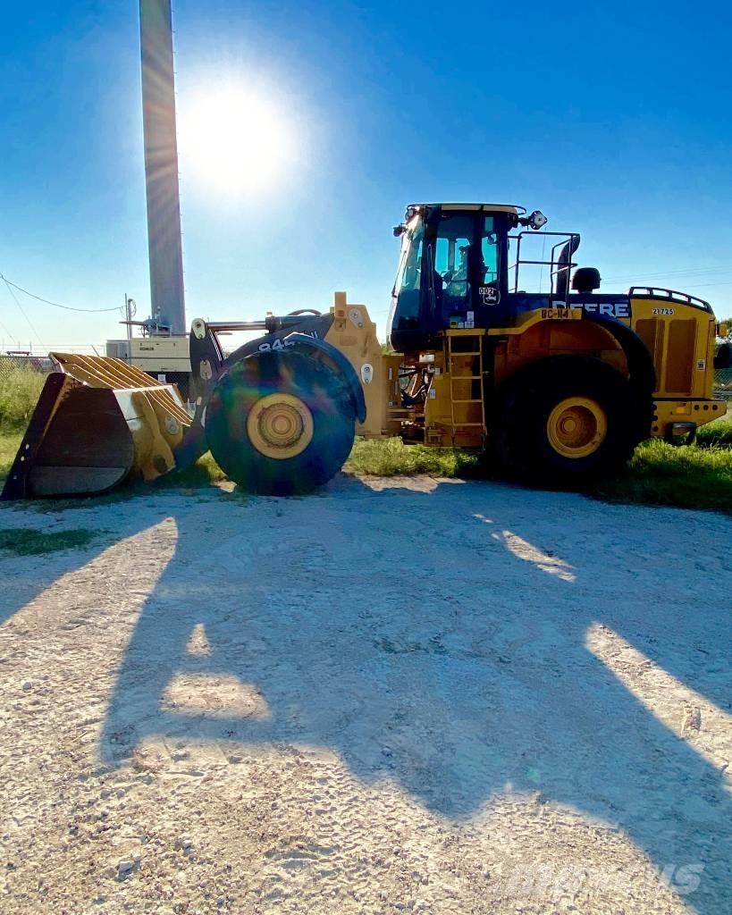John Deere 844 K Kolesové nakladače