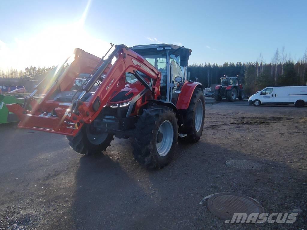 Massey Ferguson 5 S Traktory