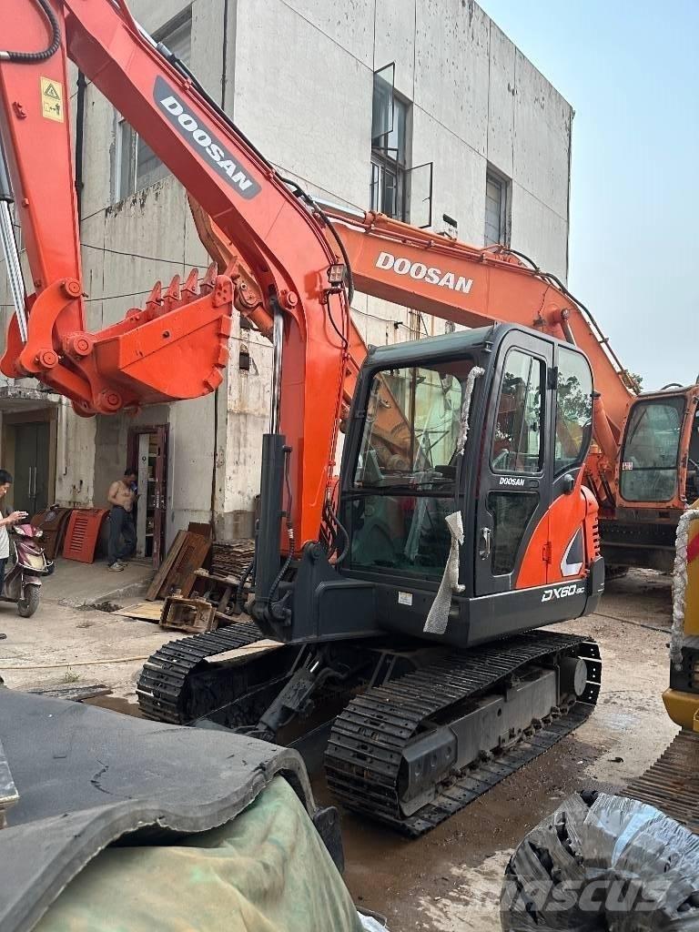 Doosan DX 60 Mini rýpadlá < 7t
