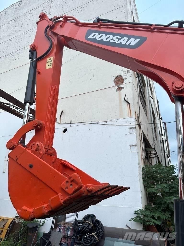 Doosan DX 60 Mini rýpadlá < 7t