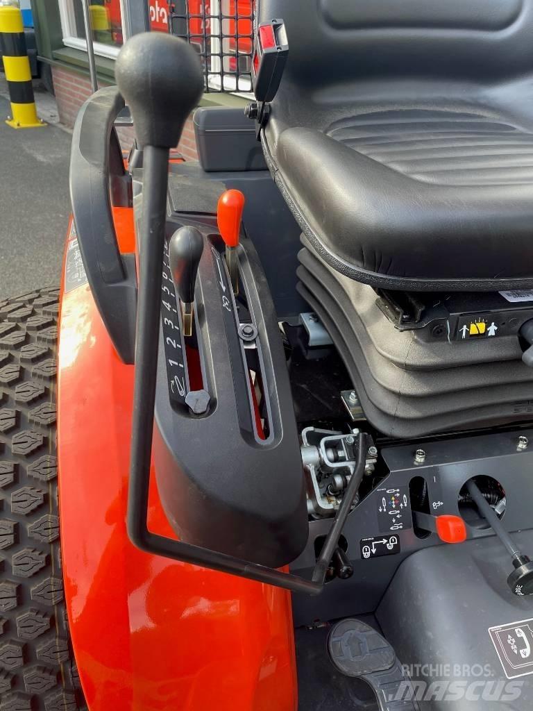 Kubota B2261 HDW Kompaktné traktory