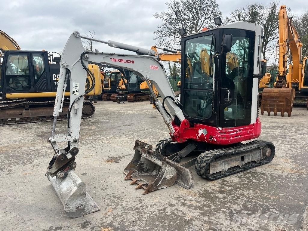 Takeuchi TB 23 R Mini rýpadlá < 7t