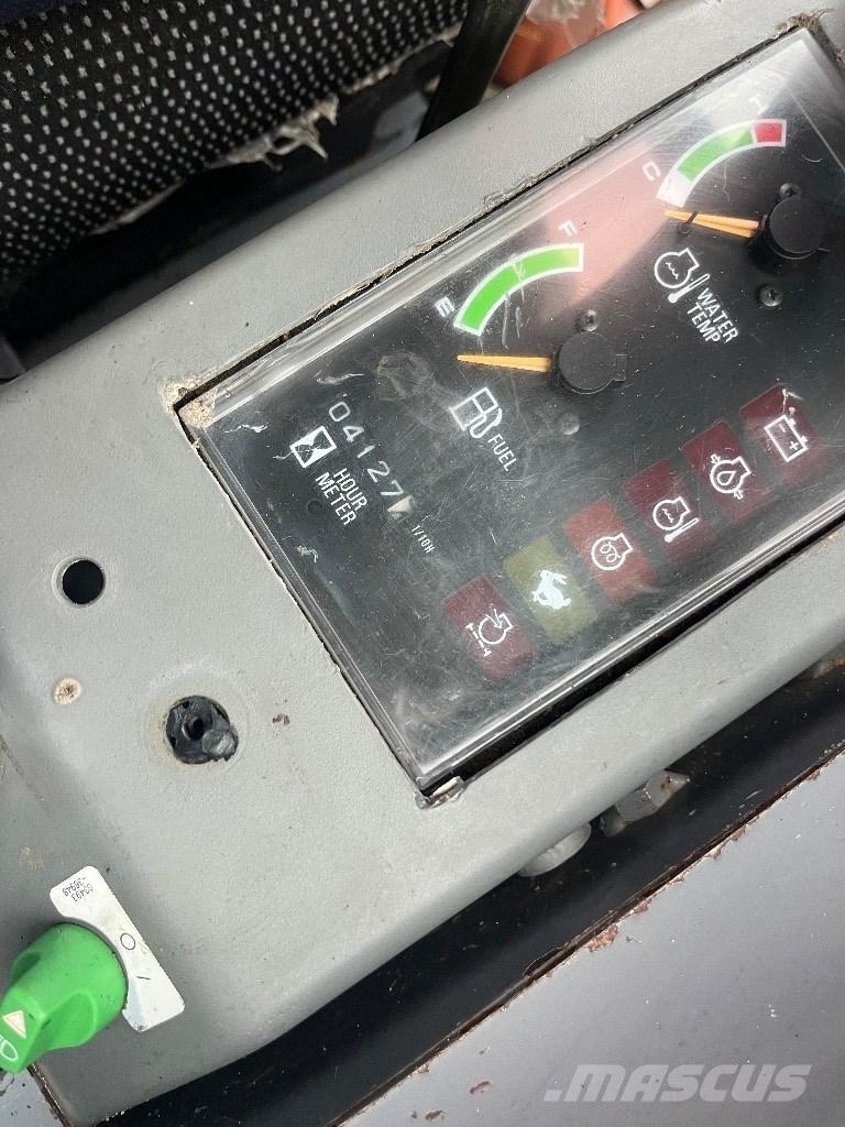 Takeuchi TB 23 R Mini rýpadlá < 7t