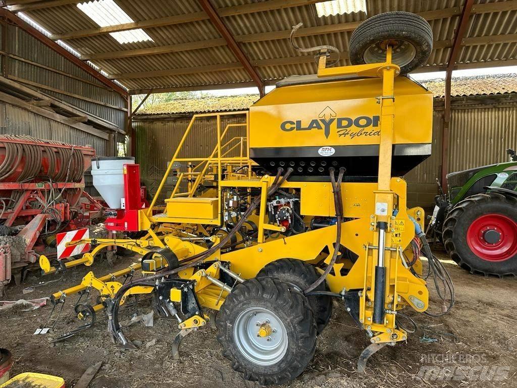 Claydon Hybrid 3 Mechanické sejačky