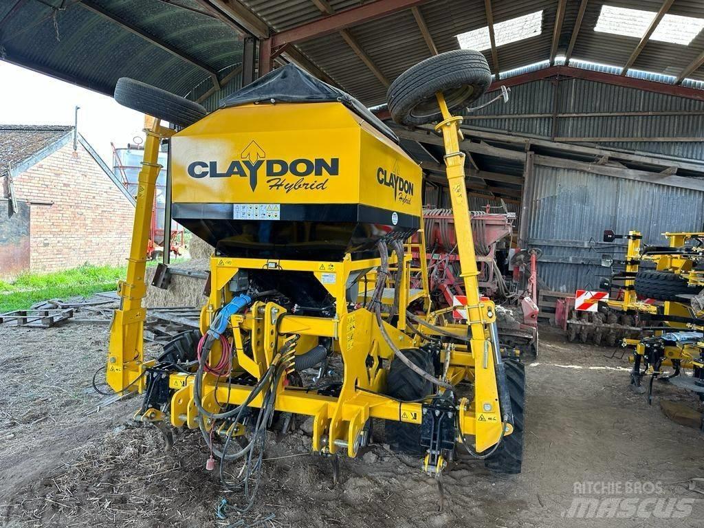 Claydon Hybrid 3 Mechanické sejačky