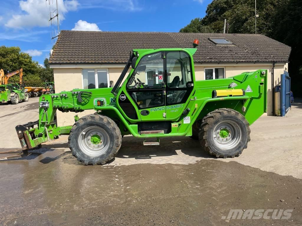Merlo P 40.17 Teleskopické manipulátory