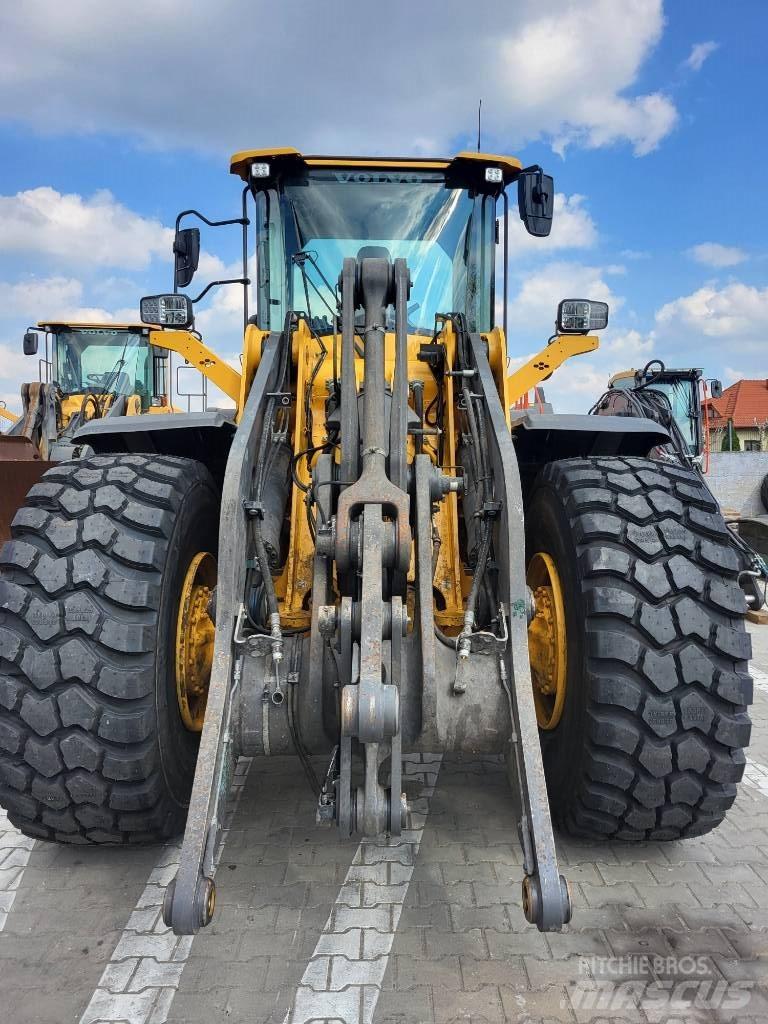 Volvo L 110 H Kolesové nakladače