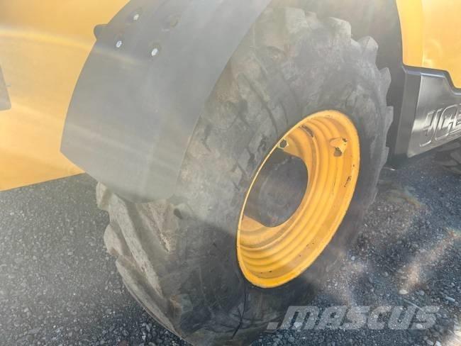 JCB 535-95 Teleskopické manipulátory