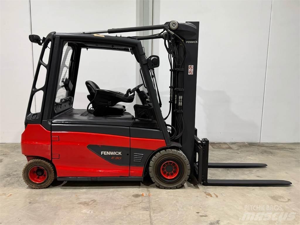 Linde E30L 01 Akumulátorové vozíky