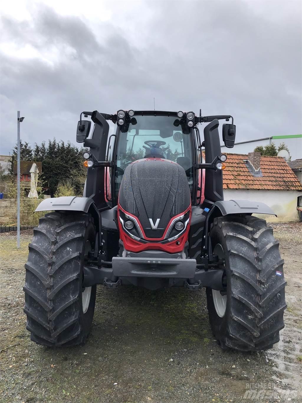 Valtra T175 EA Traktory