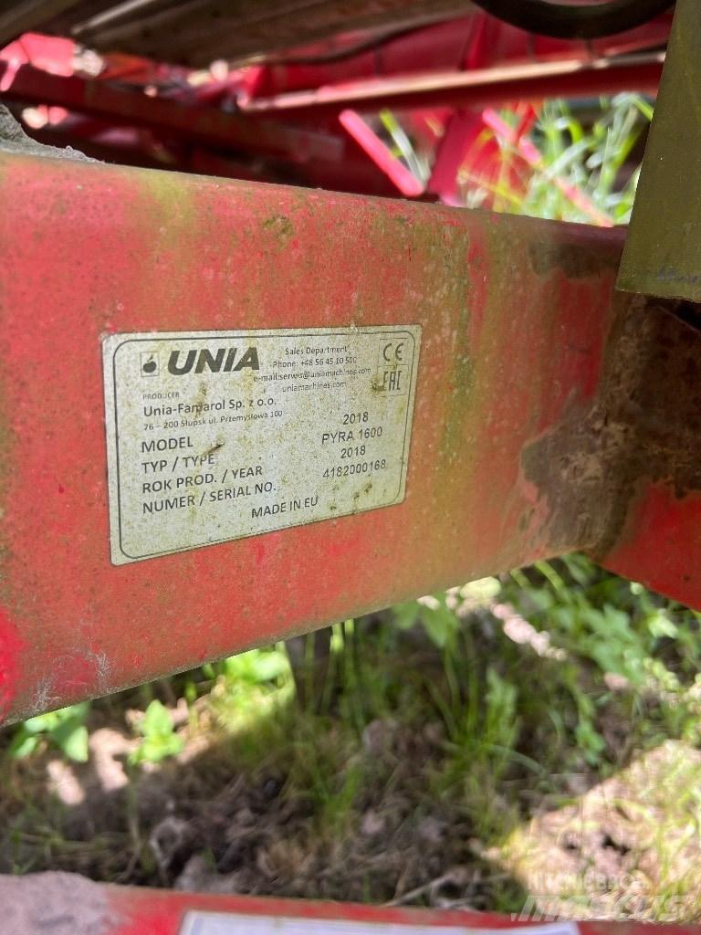 Unia PYRA 1600 Zemiakové kombajny