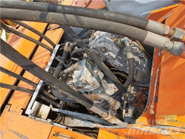 Hitachi EX160WD Pásové rýpadlá