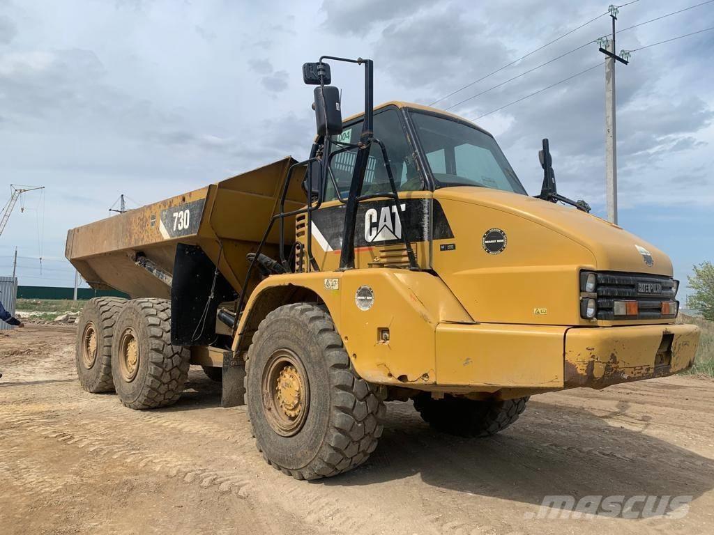 CAT 730 Kĺbové nákladné autá