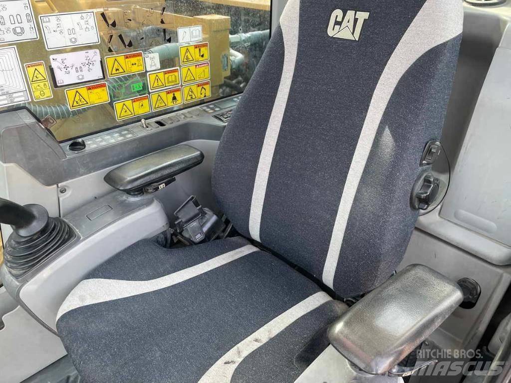 CAT 316FL Pásové dozéry