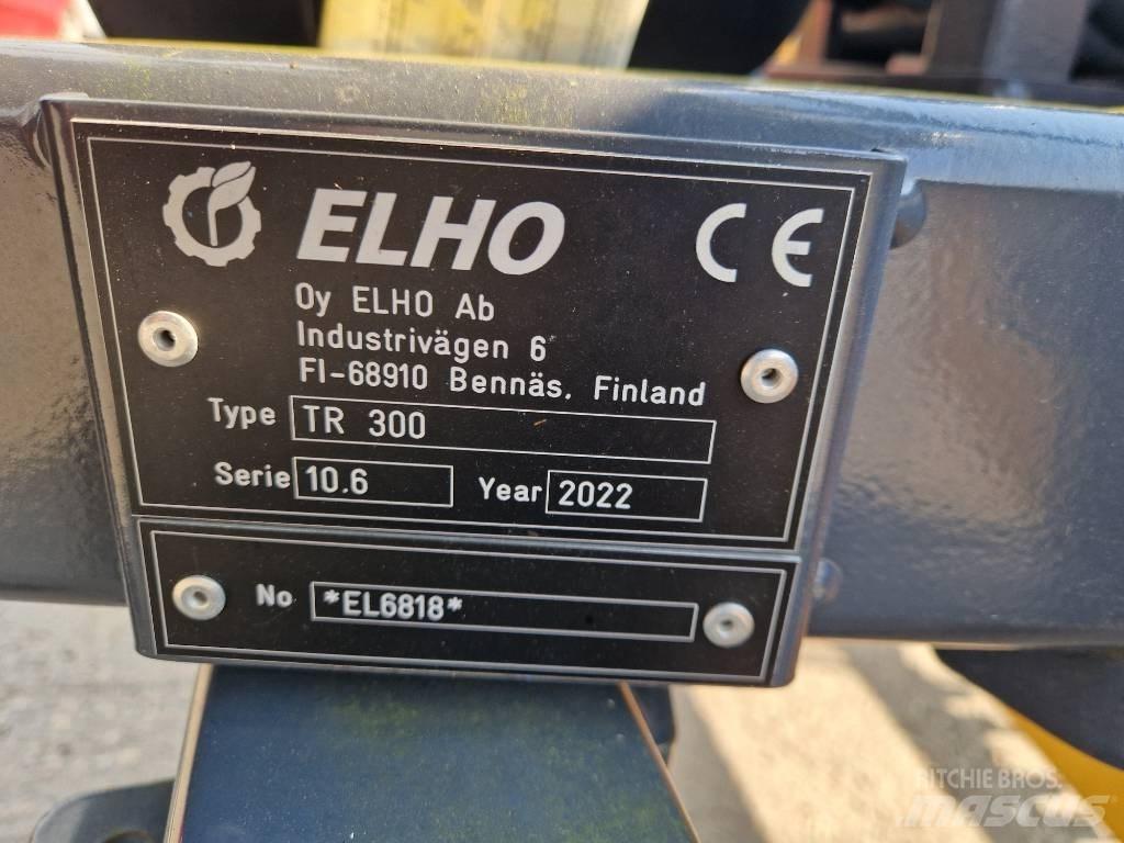 Elho TR 300 Obracače a zhrabovače sena