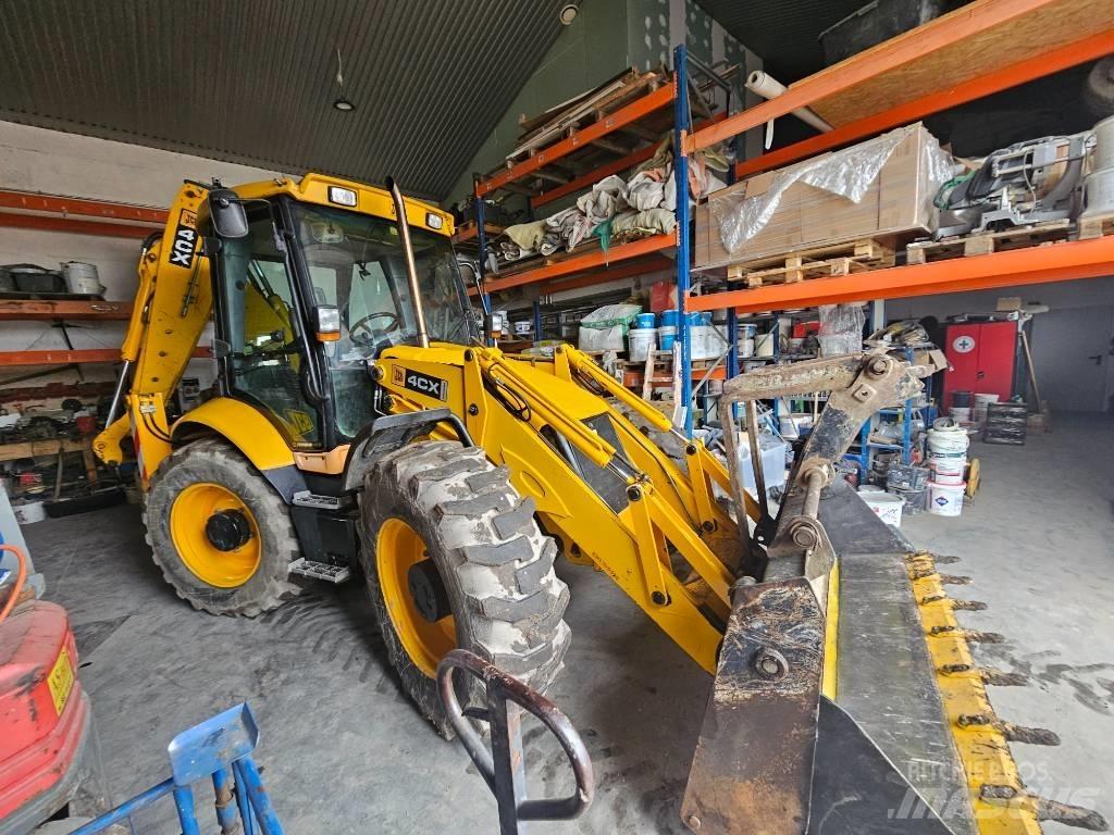JCB 4 CX Rýpadlo-nakladače