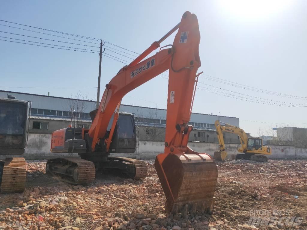 Hitachi ZX 240 Pásové rýpadlá