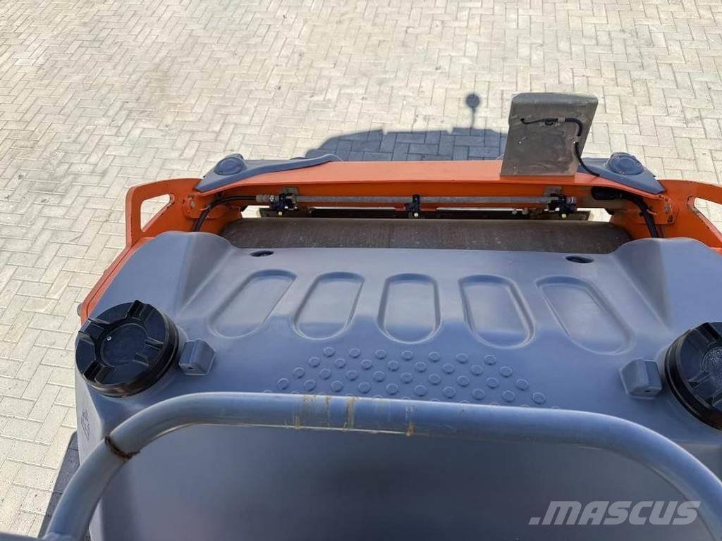 Hamm HD+ 70i VV Tandemové valce