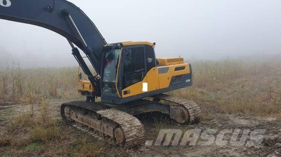 Volvo EC 300 D Pásové rýpadlá