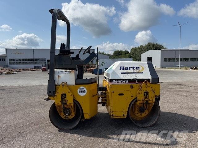 Benford TVH 1200 Tandemové valce