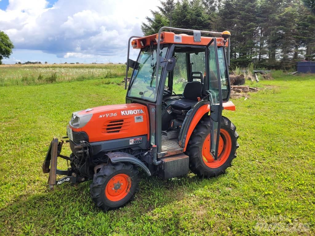 Kubota STV 36 Kompaktné traktory