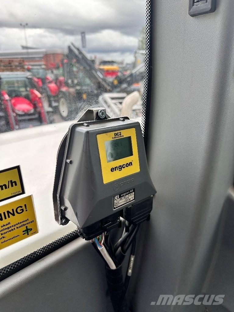 Schaeff TW 110 Kolesové rýpadlá