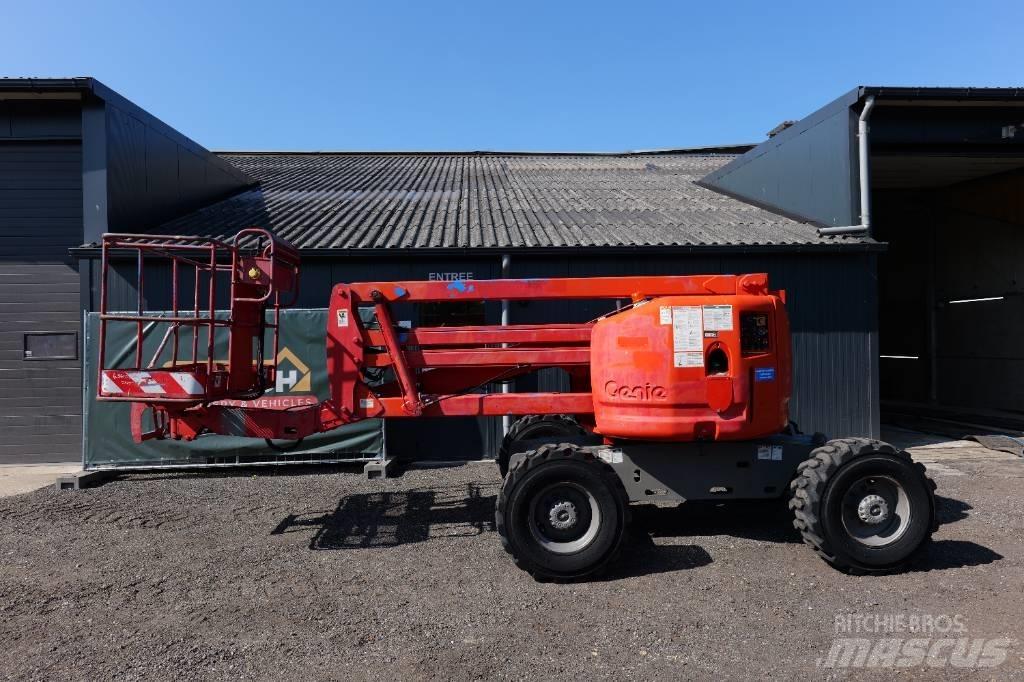 Genie Z 45/25 4x4 Kĺbové plošiny