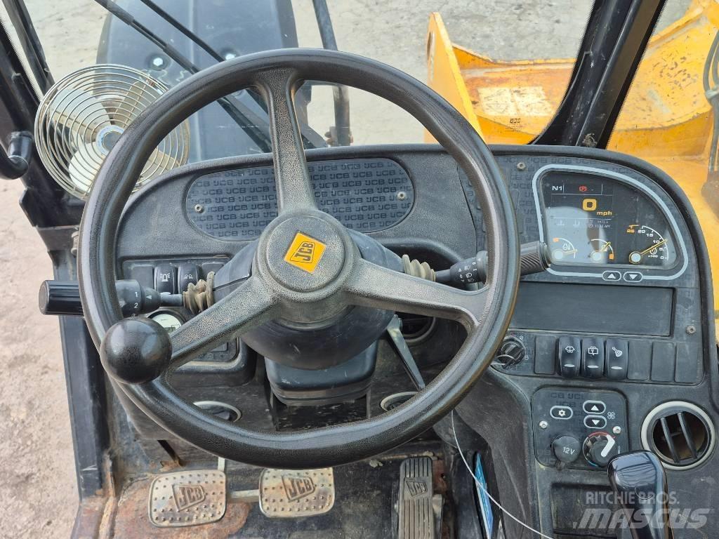 JCB 507-42 Teleskopické manipulátory