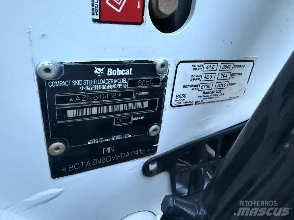 Bobcat S 550 Šmykom riadené nakladače