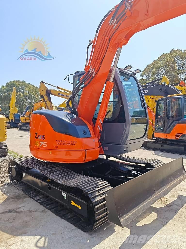 Hitachi ZX 75 Midi rýpadlá 7 t - 12 t