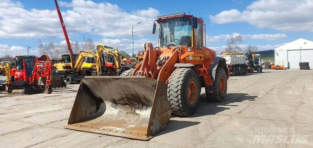 Volvo L 90 E Kolesové nakladače