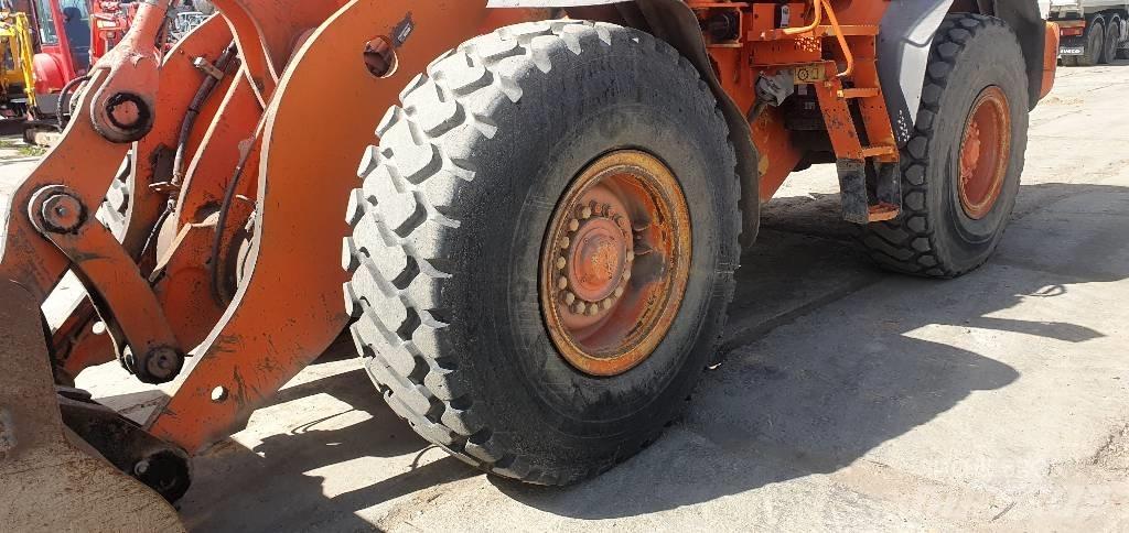 Volvo L 90 E Kolesové nakladače