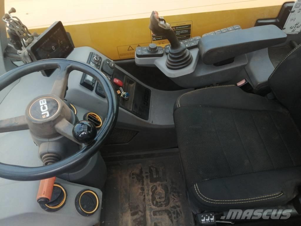 JCB 542-70 Agri Xtra Teleskopické nakladače pre poľnohospodárstvo