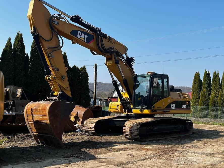 CAT 324 D Pásové rýpadlá