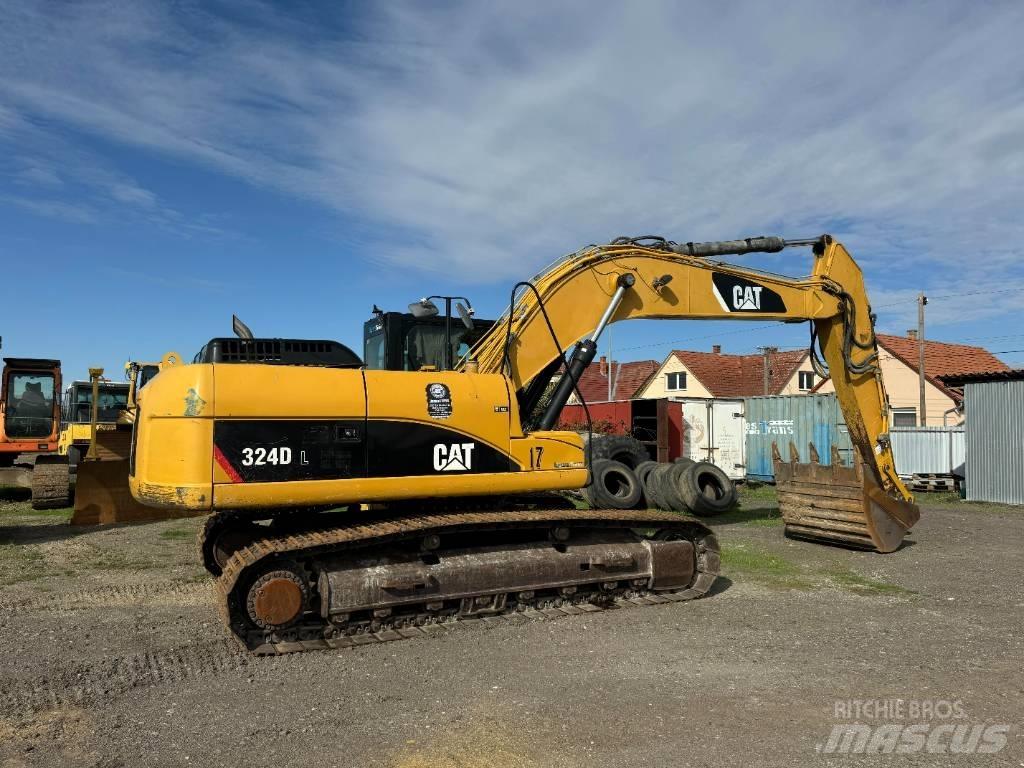 CAT 324 D L Pásové rýpadlá