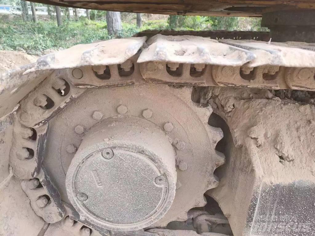 CAT 307E2 Pásové rýpadlá