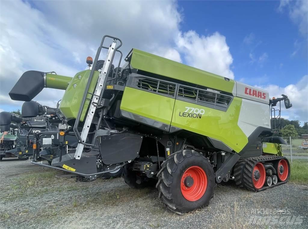 CLAAS 7700 TT Kombinované zberacie stroje