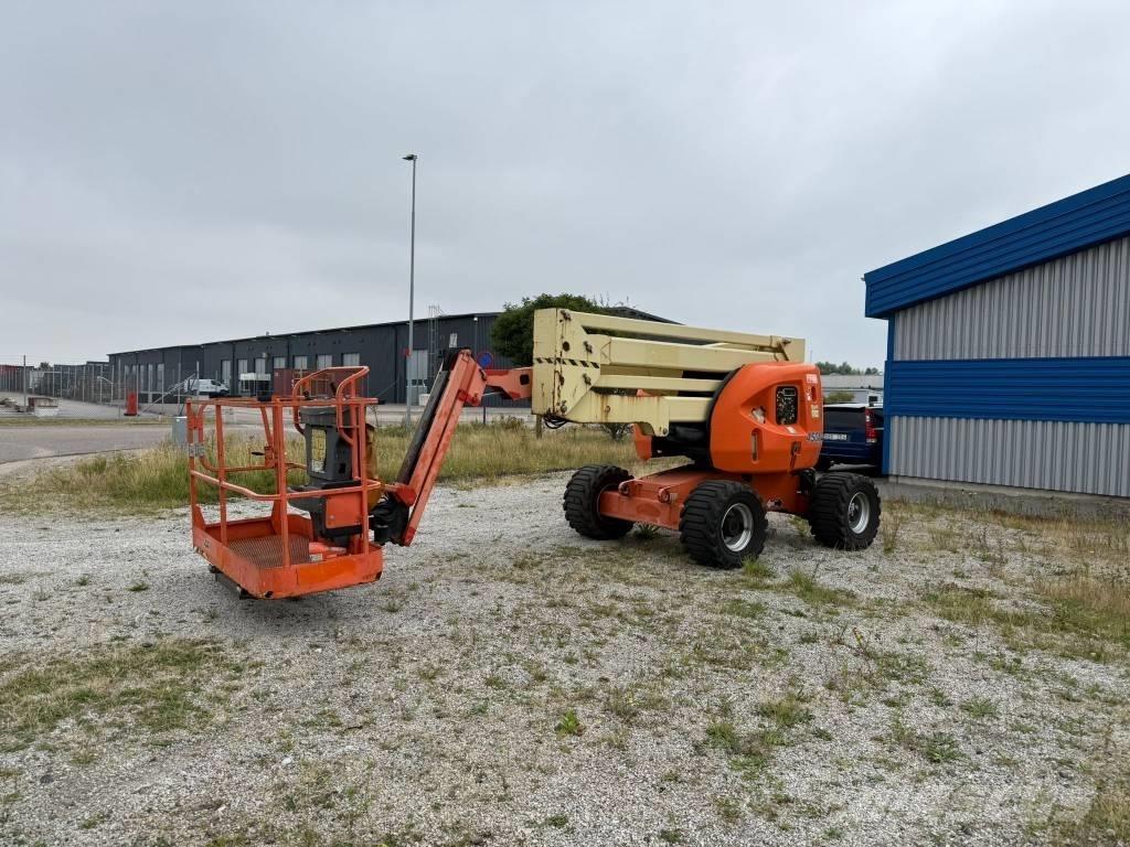 JLG 450 AJ Kĺbové plošiny
