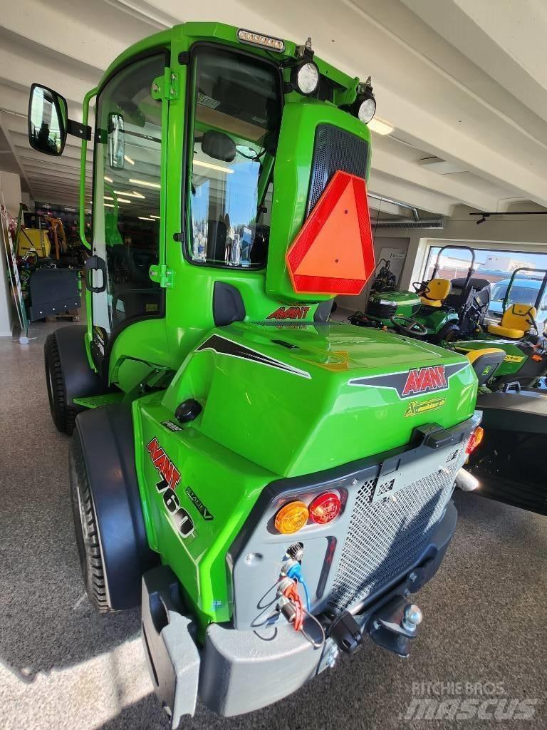 Avant 760 I Šmykom riadené nakladače
