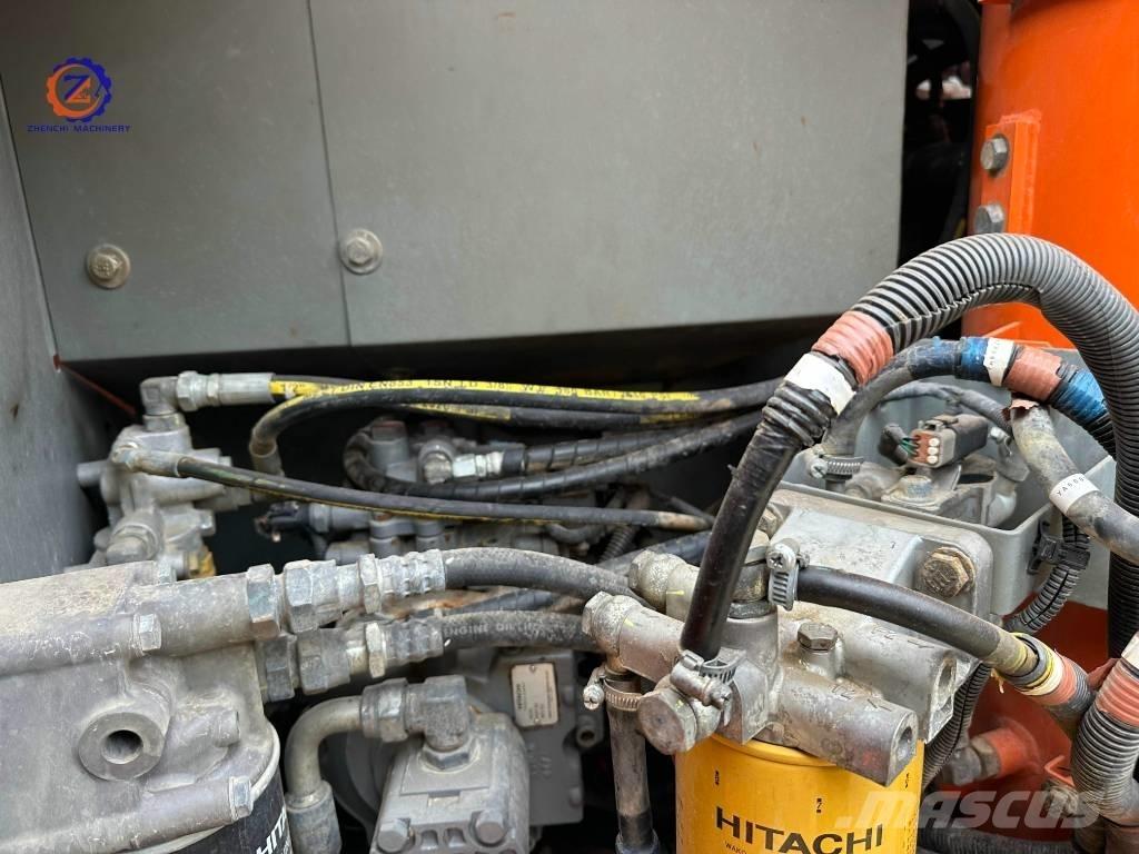 Hitachi ZX 130-5A Midi rýpadlá 7 t - 12 t